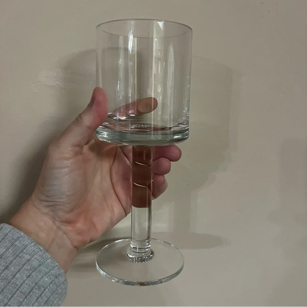 Calvin Klein Bergen Wine Glass Water Goblet Set of 2